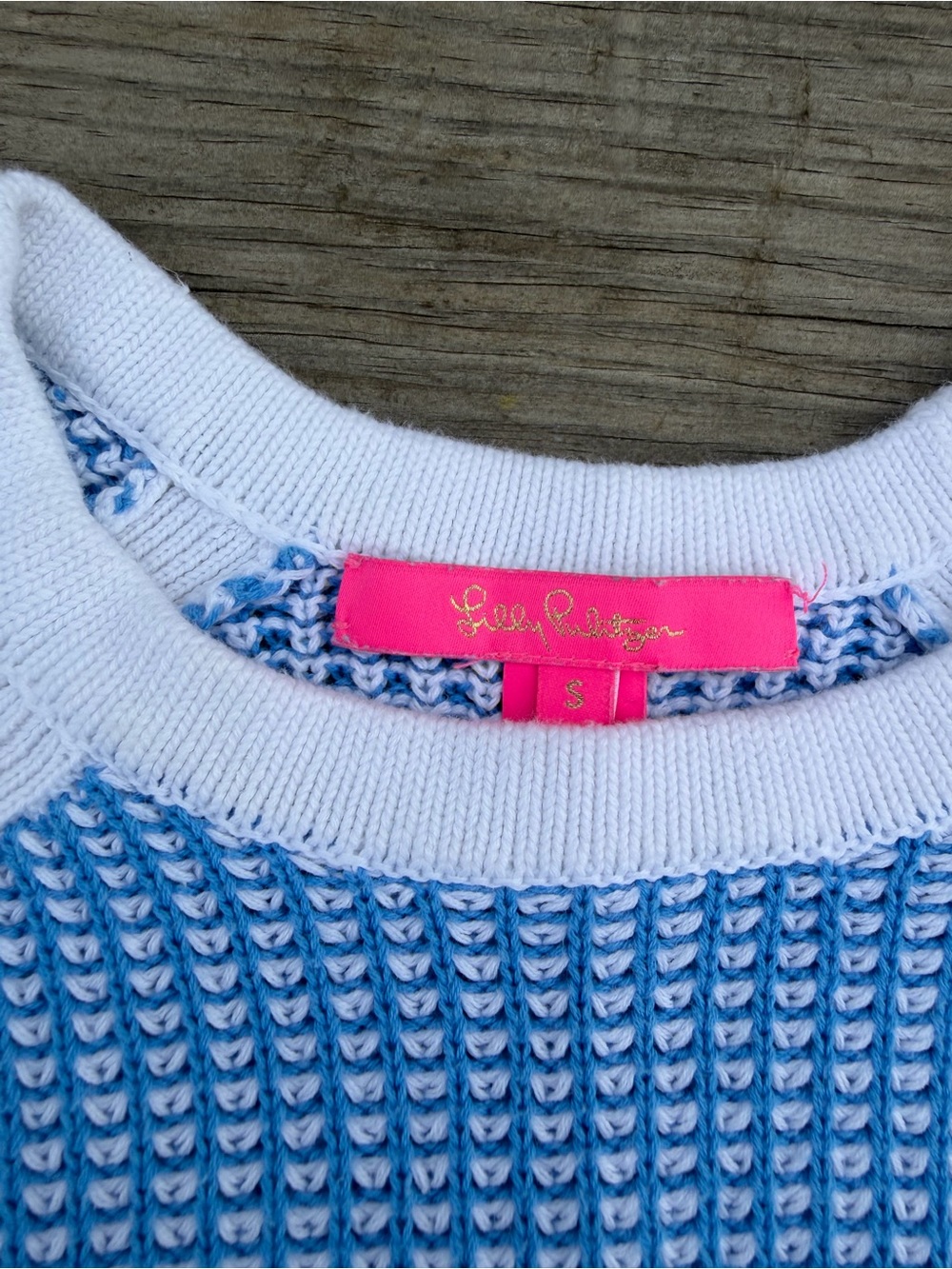 Lilly Pulitzer Light Blue Knit Crewneck with White Trim - Picture 2 of 5